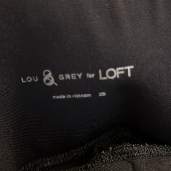Lou & Grey Black Leggings - Picture 3 of 5